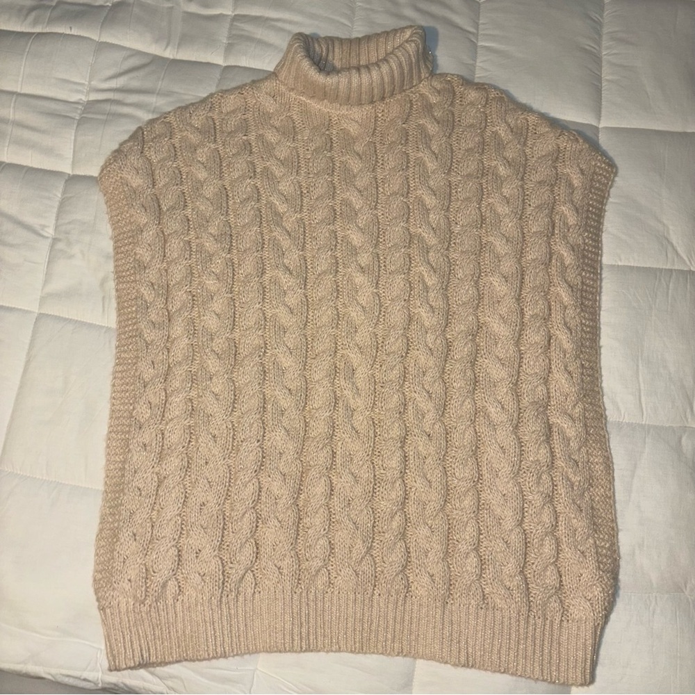 On twelfth Cream and Metallic Gold Cable Knit Turtleneck Sweater, Sleeveless